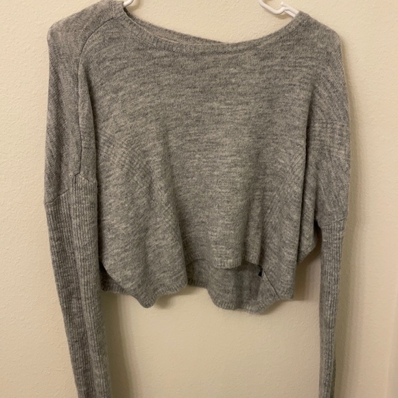 CROPPED SWEATER SUPER WARM AND SOFT - Picture 3 of 4